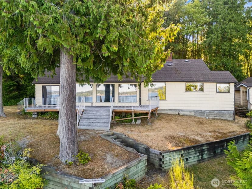 Property photo for 8325 Zangle Road Ne, Olympia photo 6