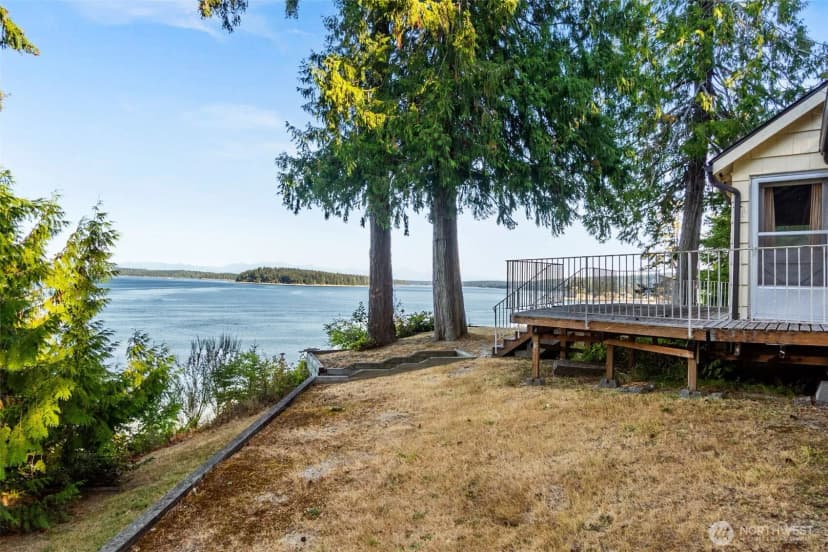 Property photo for 8325 Zangle Road Ne, Olympia photo 12