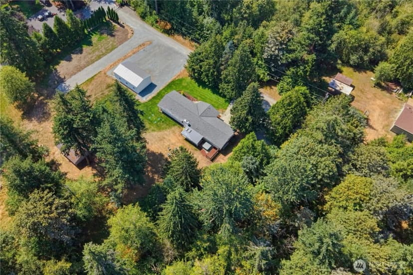 Property photo for 22710 253rd Avenue Se, Maple Valley photo 36