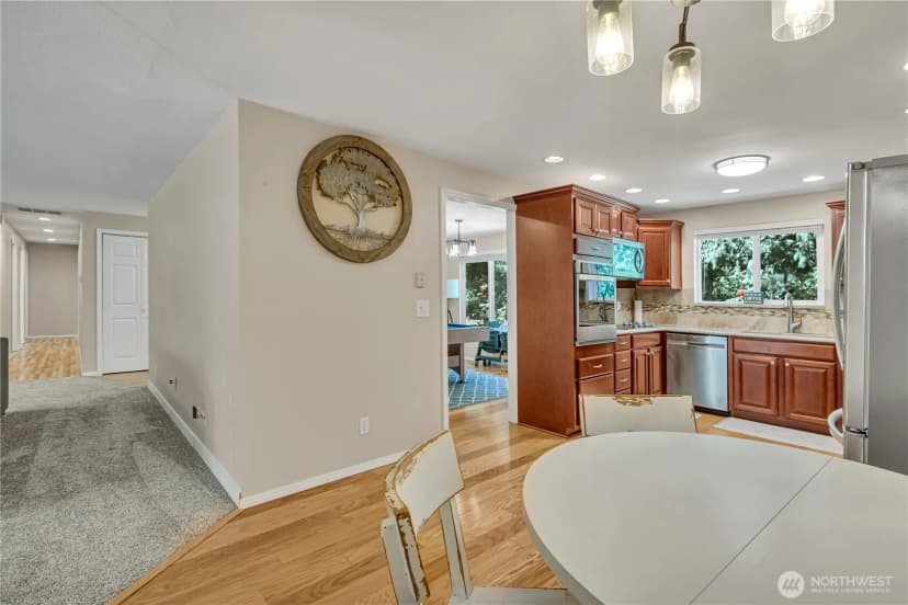 Property photo for 22710 253rd Avenue Se, Maple Valley photo 12