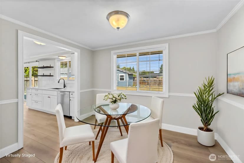 Property photo for 1206 S Walnut St, Burlington photo 6
