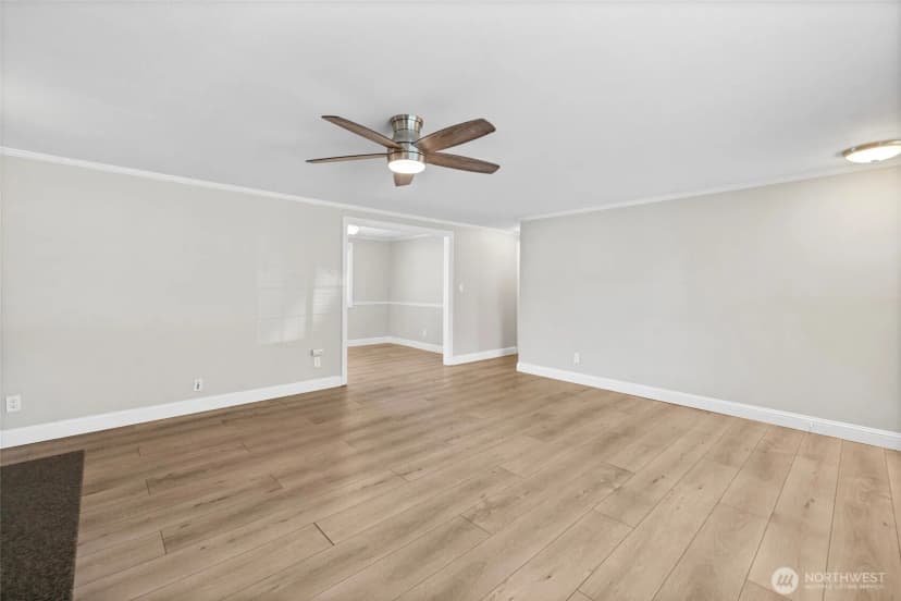 Property photo for 1206 S Walnut St, Burlington photo 15