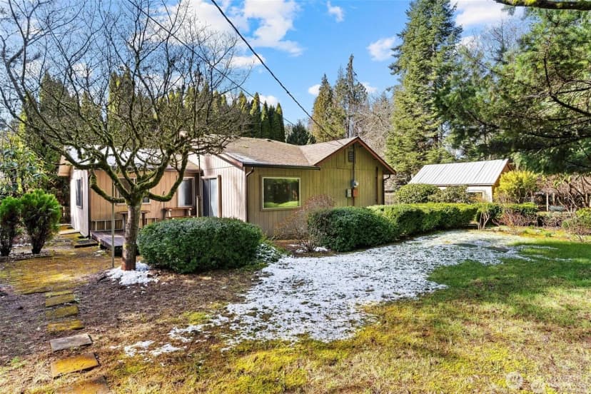 Property photo for 3424 26th Avenue Ne, Olympia