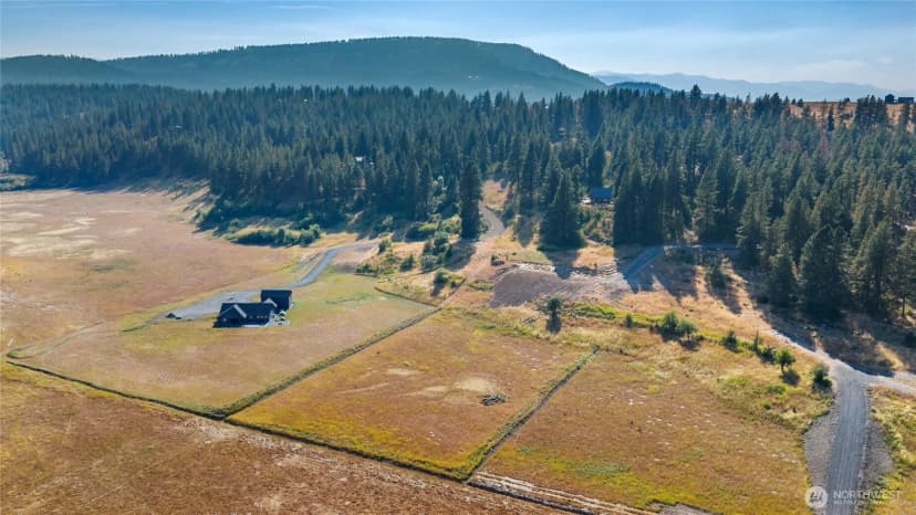 Property photo for 1080 Ranch Road, Cle Elum photo 9