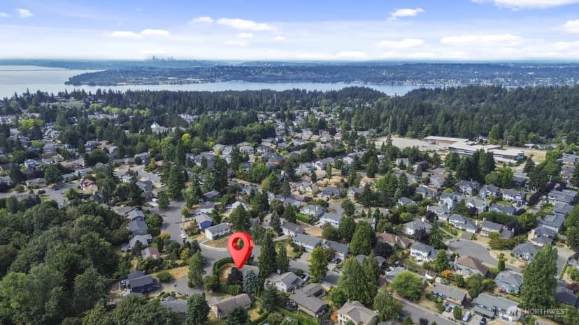 Property photo for 12906 87th Ave Ne, Kirkland photo 37