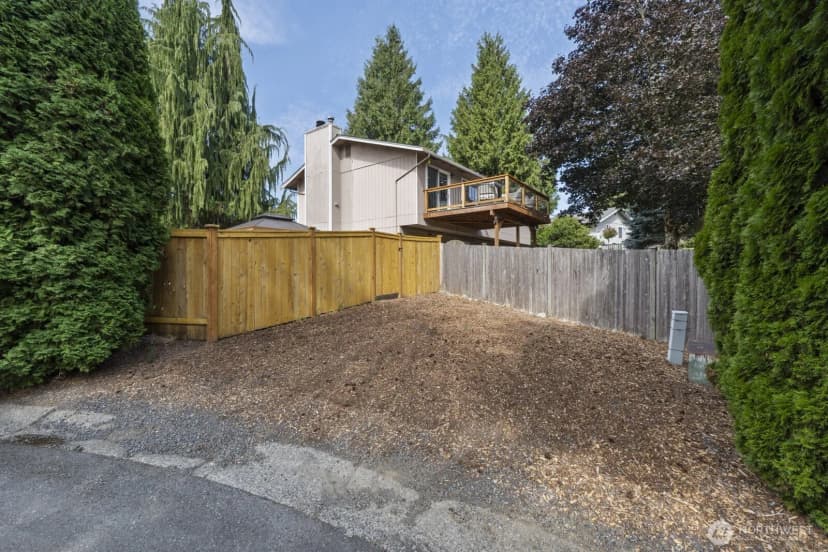 Property photo for 12906 87th Ave Ne, Kirkland photo 34