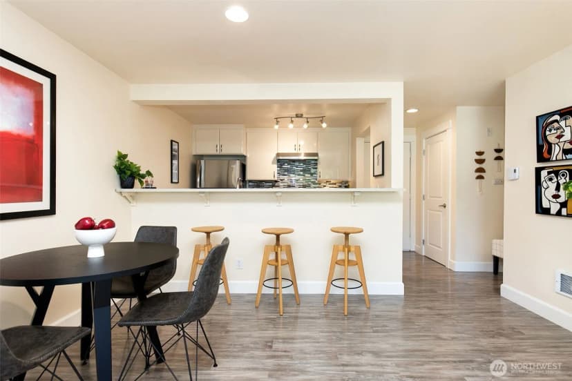 Property photo for 300 N 130th Street #7207, Seattle photo 17