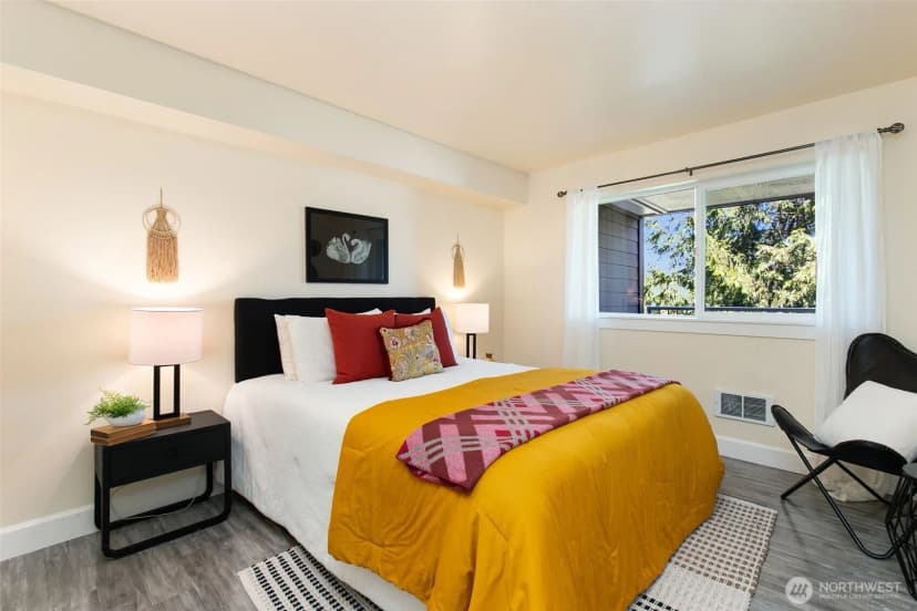 Property photo for 300 N 130th Street #7207, Seattle photo 11