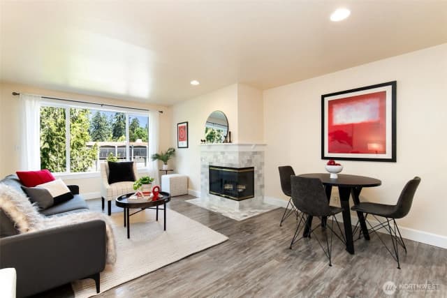 Property photo for 300 N 130th Street #7207, Seattle photo 3