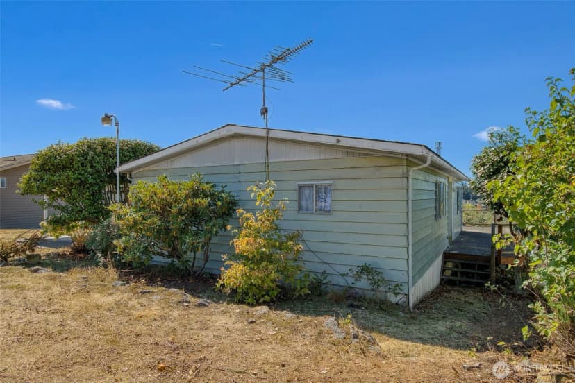 Property photo for 38003 Hood Canal Drive Ne, Hansville photo 5