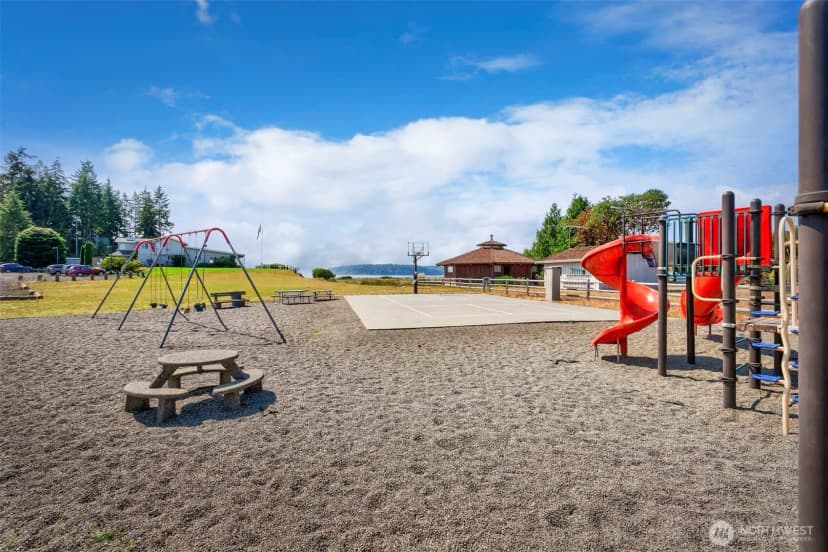 Property photo for 38003 Hood Canal Drive Ne, Hansville photo 35