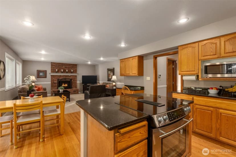 Property photo for 19318 Se 328th Place, Kent photo 12