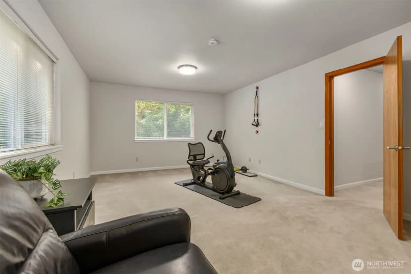 Property photo for 19318 Se 328th Place, Kent photo 27