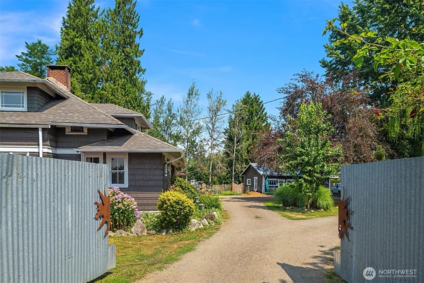 Property photo for 32110 Ne 55th Street, Carnation photo 3