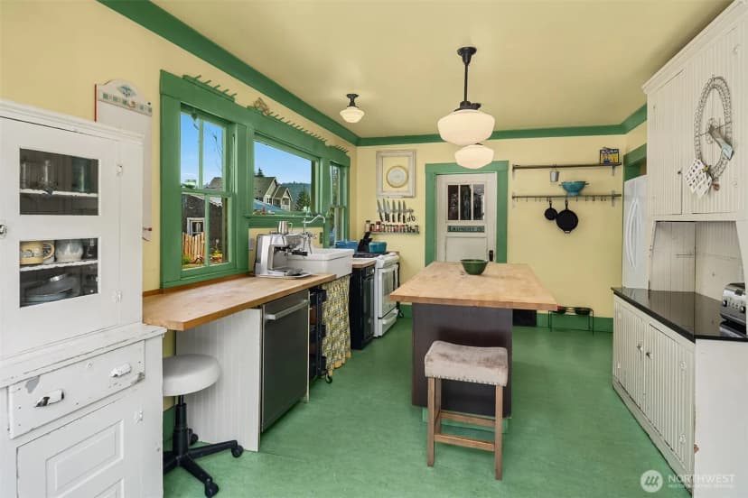 Property photo for 32110 Ne 55th Street, Carnation photo 17
