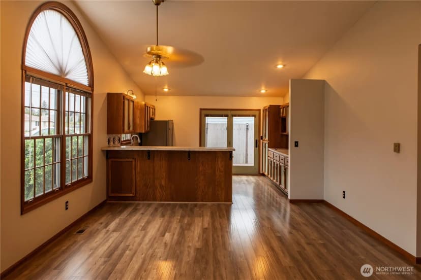Property photo for 1111 Grover Street #1a, Lynden photo 8