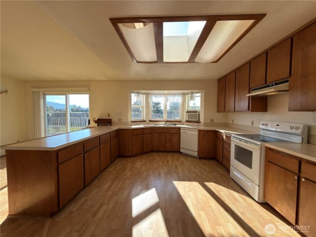Property photo for 761 Spencer Farm Place, Sequim photo 5