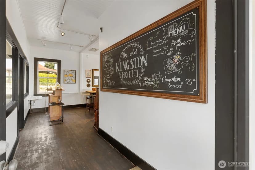 Property photo for 25931 Washington Boulevard Ne, Kingston photo 13