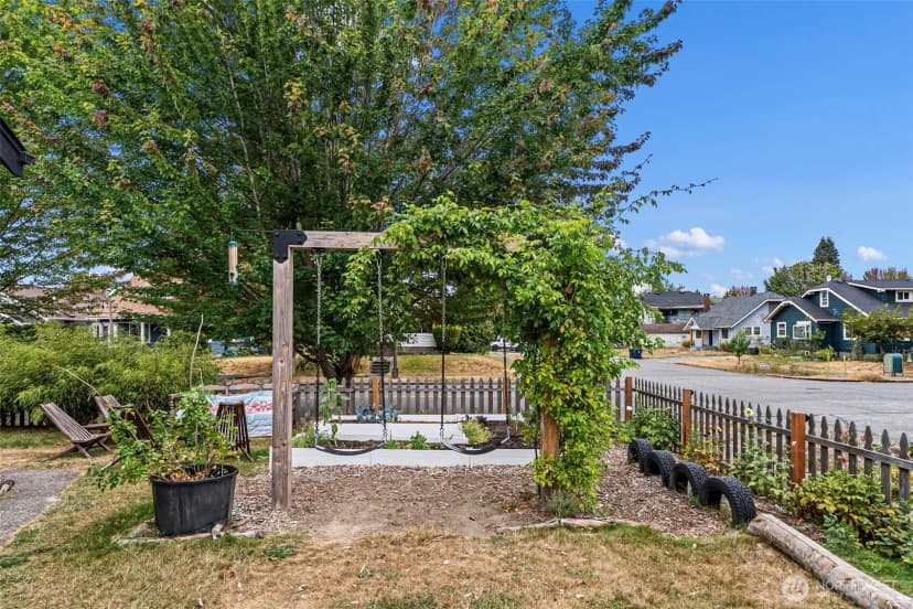 Property photo for 624 S 45th Street, Tacoma photo 30