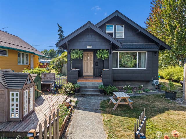 Property photo for 624 S 45th Street, Tacoma photo 3