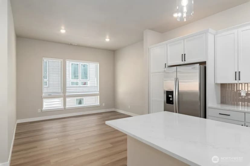 Property photo for 12814 66th Avenue S, Seattle photo 10