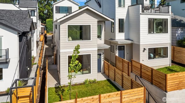 Property photo for 3444 13th Avenue W #c, Seattle photo 3