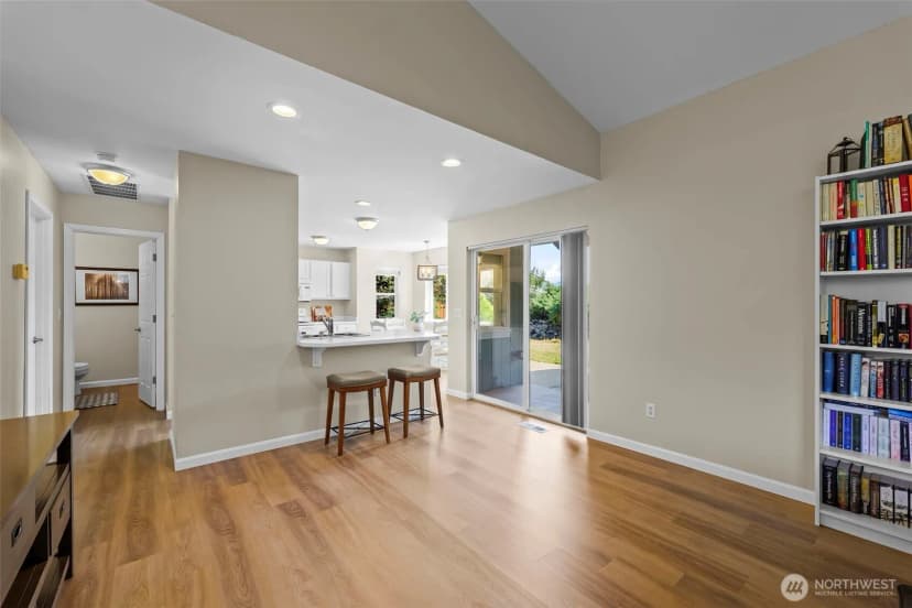 Property photo for 505 Alexander Court Nw, Orting photo 17