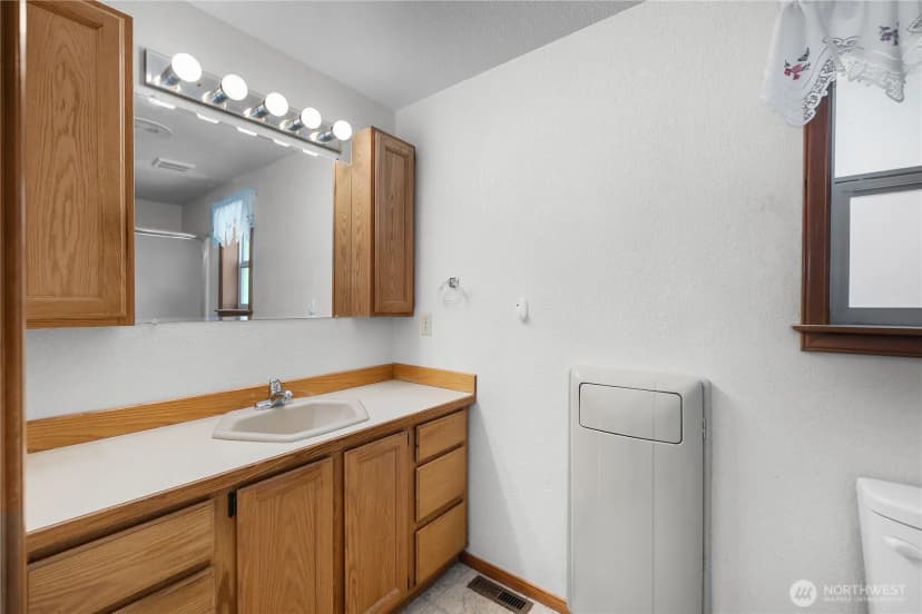 Property photo for 1617 Diamond Loop, Lacey photo 22