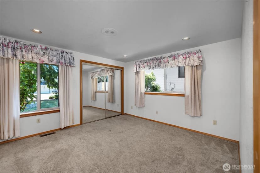 Property photo for 1617 Diamond Loop, Lacey photo 26