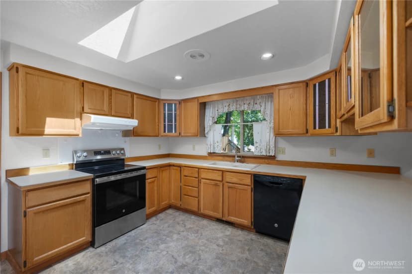 Property photo for 1617 Diamond Loop, Lacey photo 14