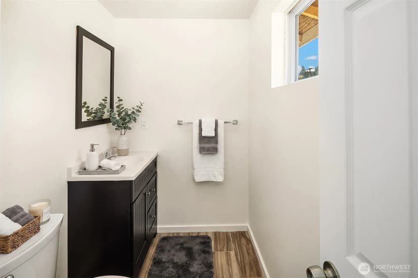 Property photo for 16361 Se 291st Place, Kent photo 13