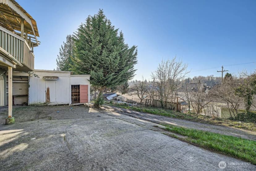 Property photo for 5525 Renton Avenue S, Seattle photo 10