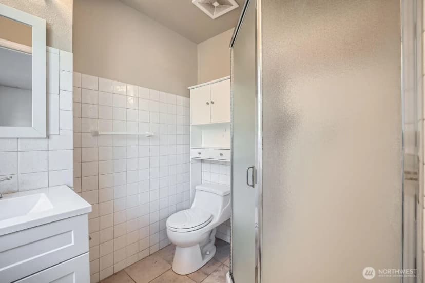 Property photo for 5525 Renton Avenue S, Seattle photo 7