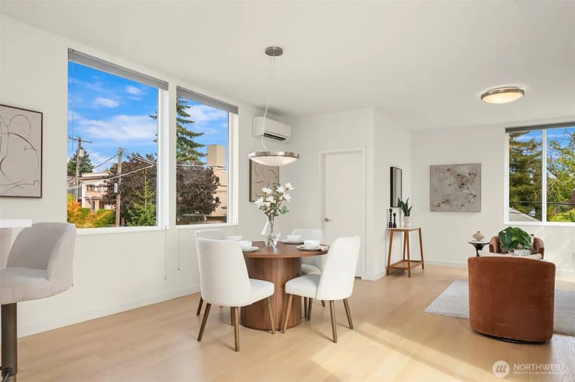 Property photo for 3613 Wallingford Avenue N, Seattle photo 12