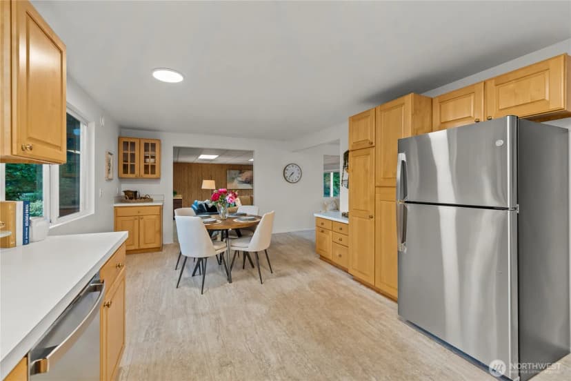 Property photo for 12509 Ne 138th Place, Kirkland photo 10