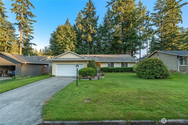 Property photo for 12509 Ne 138th Place, Kirkland photo 2