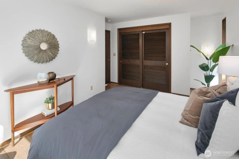 Property photo for 3051 44th Avenue W, Seattle photo 20