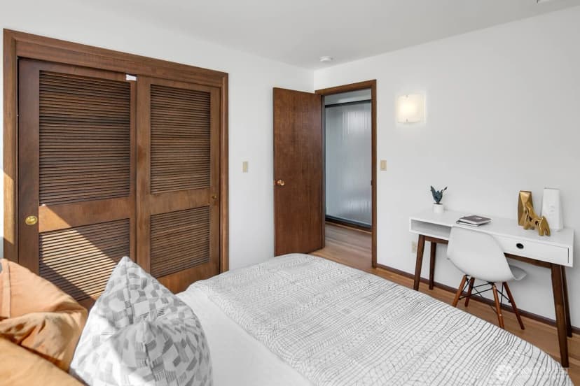 Property photo for 3051 44th Avenue W, Seattle photo 22