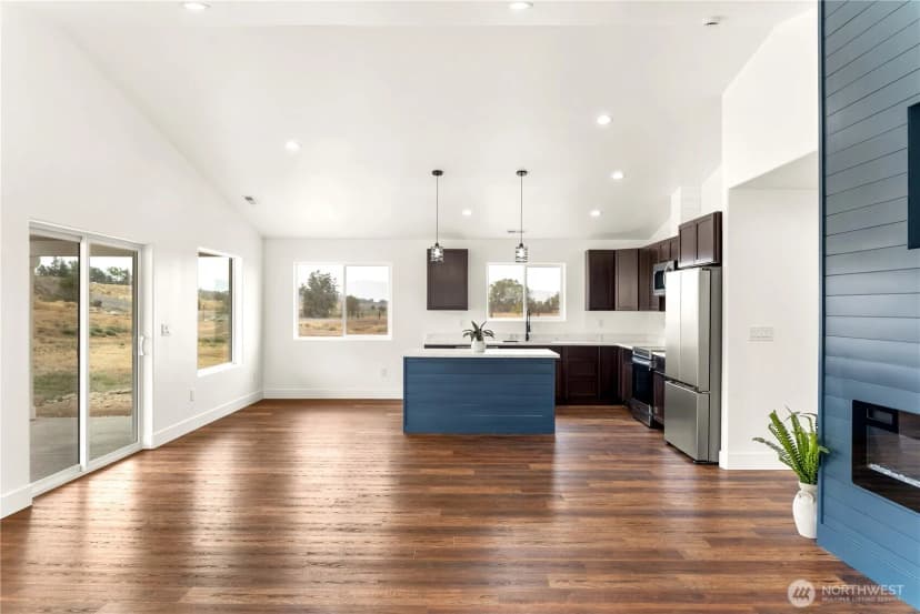 Property photo for 21 Bide-a-wee Rd., Omak photo 8