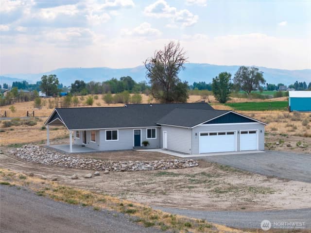 Property photo for 21 Bide-a-wee Rd., Omak photo 2