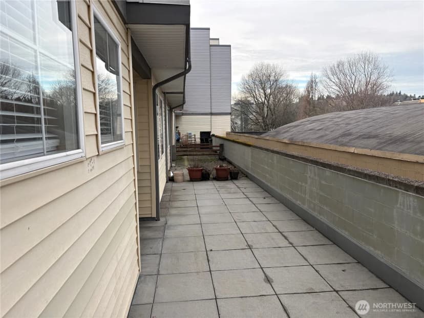 Property photo for 225 Logan Avenue S #111, Renton photo 33