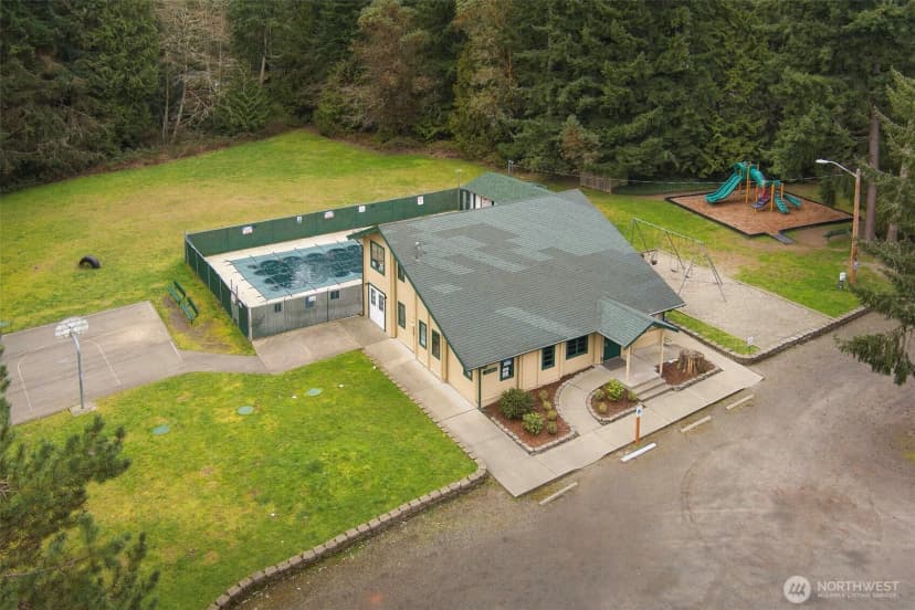 Property photo for 22445 Sunridge Way Ne, Poulsbo photo 35
