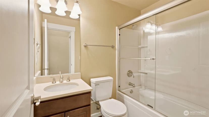 Property photo for 5500 Ne 9th Street, Renton photo 17