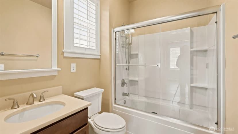 Property photo for 5500 Ne 9th Street, Renton photo 16