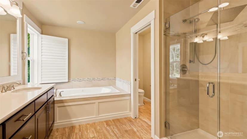 Property photo for 5500 Ne 9th Street, Renton photo 32