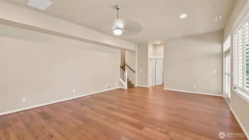 Property photo for 5500 Ne 9th Street, Renton photo 22