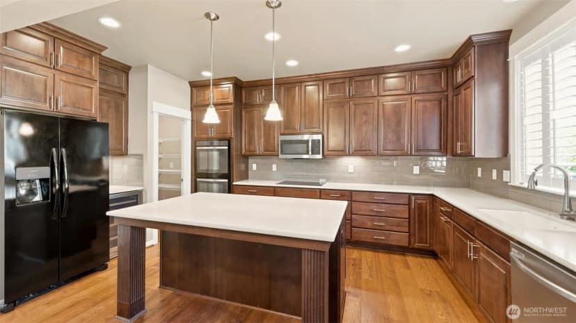Property photo for 5500 Ne 9th Street, Renton photo 9