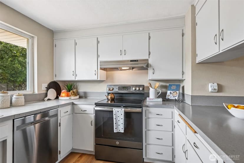 Property photo for 1313 F Street Se, Auburn photo 16
