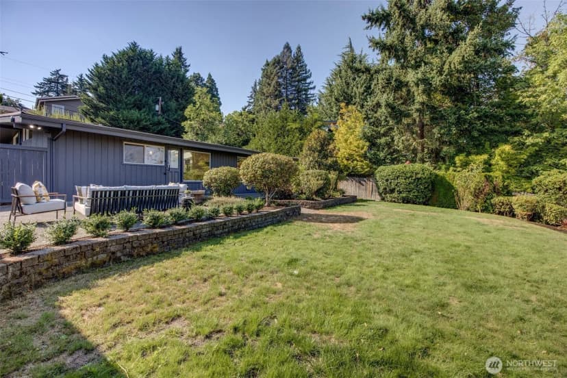 Property photo for 2434 73rd Avenue Se, Mercer Island photo 28