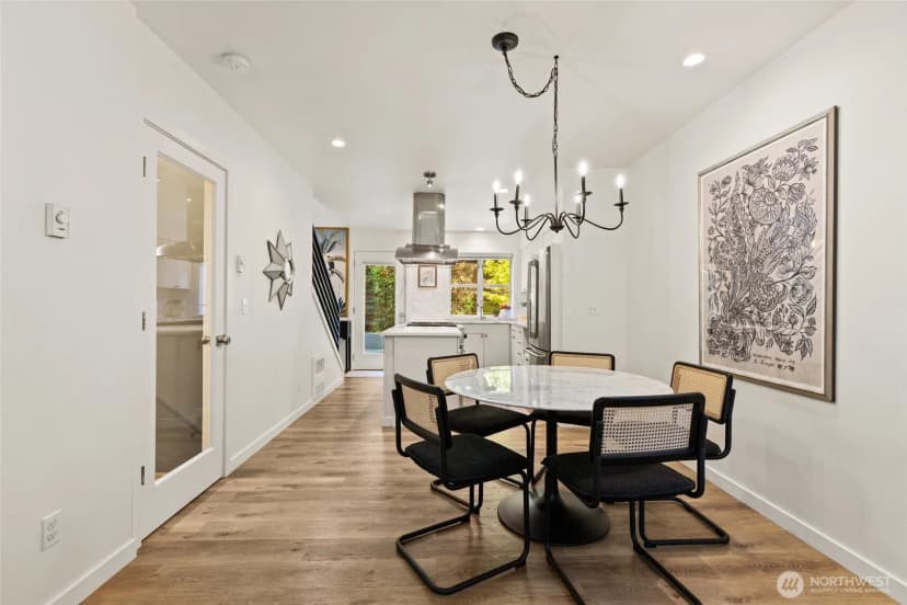 Property photo for 300 26th Avenue E #d, Seattle photo 19